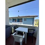 Small House With Balcony Apartment *