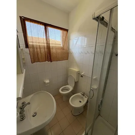 Small House With Balcony Rosolina Mare